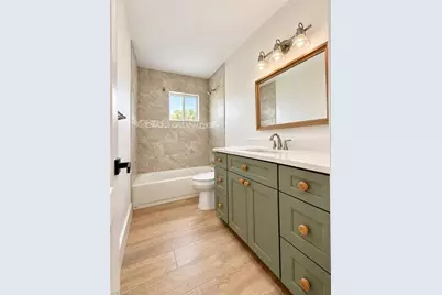 8381 Antigua Ct, Fort Myers, FL 33907 - Photo 15