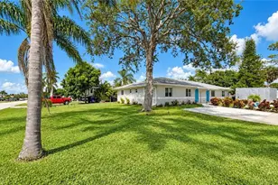 9141 Carolina St, Bonita Springs, FL 34135 - Photo 3
