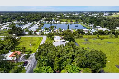 2566 Dryden Cir, Fort Myers, FL 33905 - Photo 13