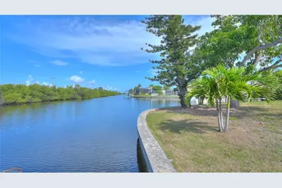 12055 Matlacha Blvd, Matlacha Isles, FL 33991 - Photo 7