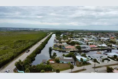 12055 Matlacha Blvd, Matlacha Isles, FL 33991 - Photo 13