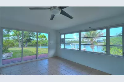 12055 Matlacha Blvd, Matlacha Isles, FL 33991 - Photo 33