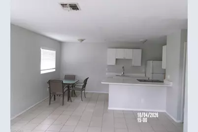 8259 Beacon Blvd, Fort Myers, FL 33907 - Photo 3
