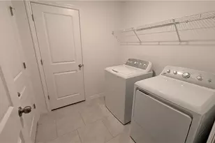 19962 Green Pasture Rd, Lehigh Acres, FL 33974 - Photo 21