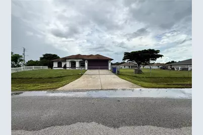 4401 27th St SW, Lehigh Acres, FL 33973 - Photo 3