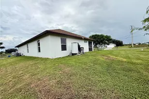 4401 27th St SW, Lehigh Acres, FL 33973 - Photo 5