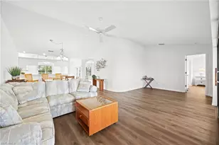 4230 SE 20th Pl, Cape Coral, FL 33904 - Photo 15