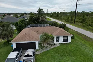 800 NE 44th Ln, Cape Coral, FL 33909 - Photo 1