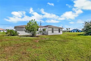 2612 NW 4th Pl, Cape Coral, FL 33993 - Photo 29