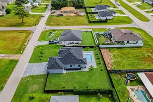 338 NE 24th Terrace, Cape Coral, FL 33909 - Photo 9