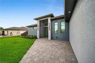 338 NE 24th Terrace, Cape Coral, FL 33909 - Photo 5