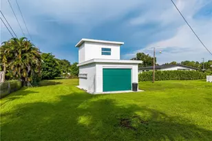 17 Victoria Dr, North Fort Myers, FL 33917 - Photo 31