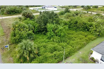 741 Cardinal St E, Lehigh Acres, FL 33974 - Photo 3