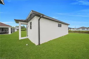 382 Pauline Ave, Lehigh Acres, FL 33974 - Photo 43