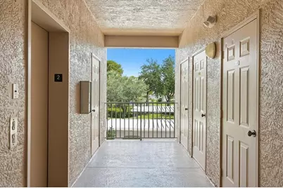 14061 Brant Point Cir #725, Fort Myers, FL 33919 - Photo 3