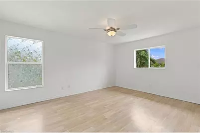 624 SW 9th Ave, Cape Coral, FL 33991 - Photo 15