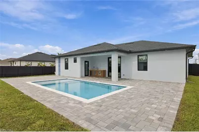 344 NE 10th Ter, Cape Coral, FL 33909 - Photo 23