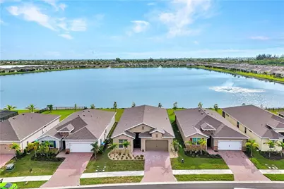 447 Spring Hill Lake Loop, Cape Coral, FL 33993 - Photo 3