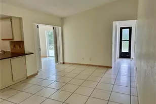 1902 SE 14th St, Cape Coral, FL 33990 - Photo 11