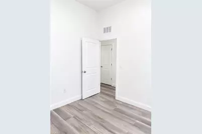 701 W 7th St, Lehigh Acres, FL 33972 - Photo 17