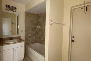 1501 SW 13th St, Cape Coral, FL 33991 - Photo 13