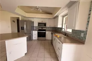 1501 SW 13th St, Cape Coral, FL 33991 - Photo 5