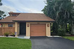 6443 Royal Woods Dr, Fort Myers, FL 33908 - Photo 23