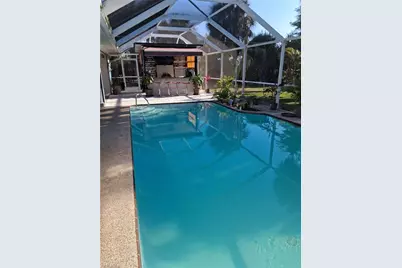 401 Hibiscus Ave, Lehigh Acres, FL 33972 - Photo 3
