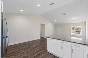 9018 Penny Cir, Labelle, FL 33935 - Photo 11