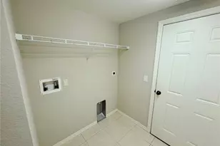1782 Concordia Lake Cir, Cape Coral, FL 33909 - Photo 23
