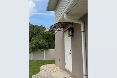 130 NE 10th Pl, Cape Coral, FL 33909 - Photo 1