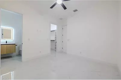 920 SE 5th Ter, Cape Coral, FL 33990 - Photo 37