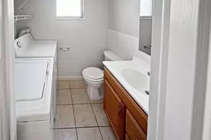 6635 Warwick Cir, Fort Myers, FL 33919 - Photo 21