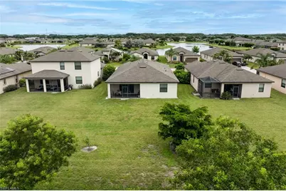 14378 Vindel Cir, Fort Myers, FL 33905 - Photo 31