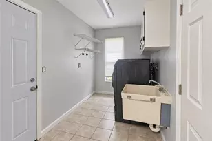 7211 Reymoor Dr, North Fort Myers, FL 33917 - Photo 33