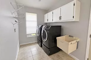 7211 Reymoor Dr, North Fort Myers, FL 33917 - Photo 59