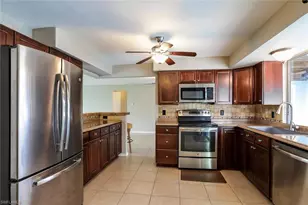117 SE 45th Terrace, Cape Coral, FL 33904 - Photo 9