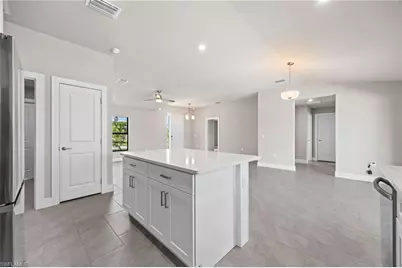 1807 NE 2nd St, Cape Coral, FL 33909 - Photo 17