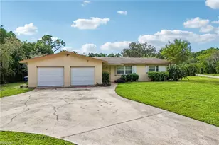 51 Lagoon Dr, North Fort Myers, FL 33903 - Photo 49