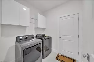1909 NE 19th Pl, Cape Coral, FL 33909 - Photo 11
