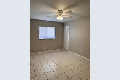 112 SE 12th St, Cape Coral, FL 33990 - Photo 5