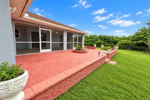 902 Susan Ave N, Lehigh Acres, FL 33971 - Photo 3
