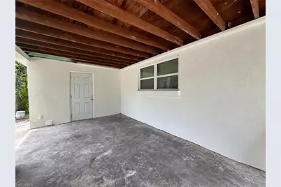 579 Wood Ave, Fort Myers, FL 33905 - Photo 11