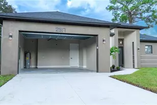 2517 39th St W, Lehigh Acres, FL 33971 - Photo 9
