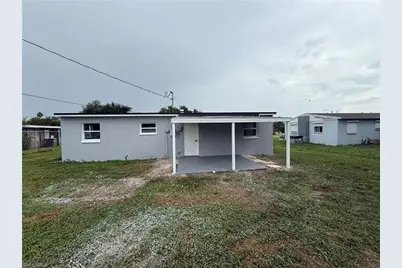 31 Andora St, Lehigh Acres, FL 33936 - Photo 9