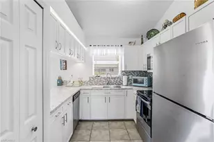 3518 SW 8th Ct, Cape Coral, FL 33914 - Photo 9