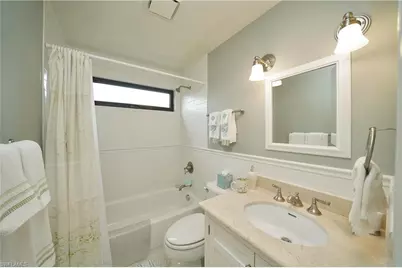 9201 Old Hickory Cir, Fort Myers, FL 33912 - Photo 13