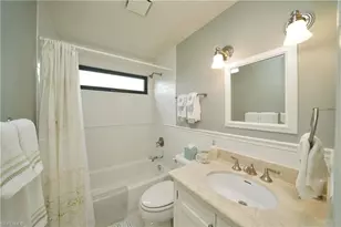9201 Old Hickory Cir, Fort Myers, FL 33912 - Photo 13
