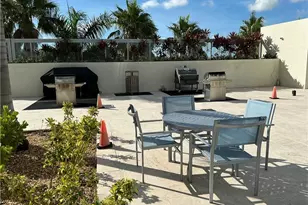 3000 Oasis Grand Blvd S, Fort Myers, FL 33916 - Photo 39