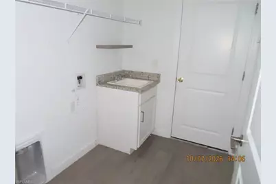 17401 Walnut Run Dr, Alva, FL 33920 - Photo 15